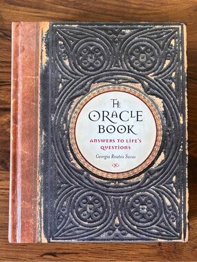The Oracle Book: Answers to Life's Questions, Georgia Routsis Savas Hardcover